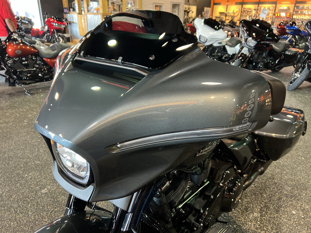 Street Glide®