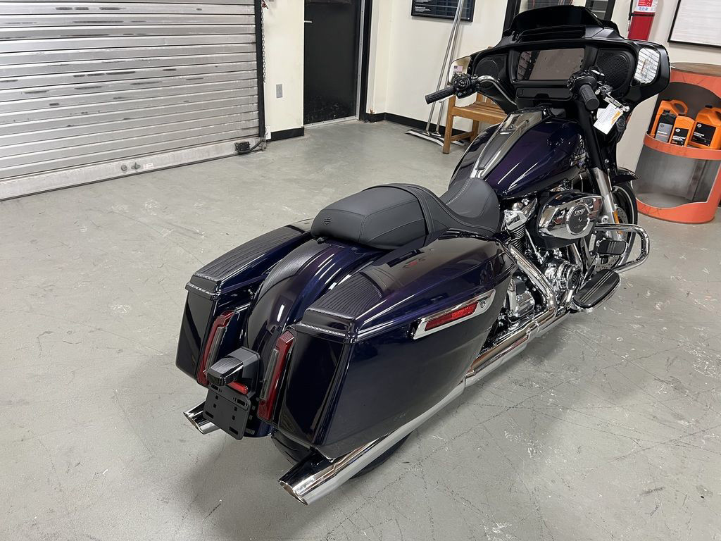 Street Glide®