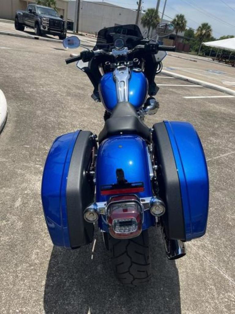 Low Rider® ST