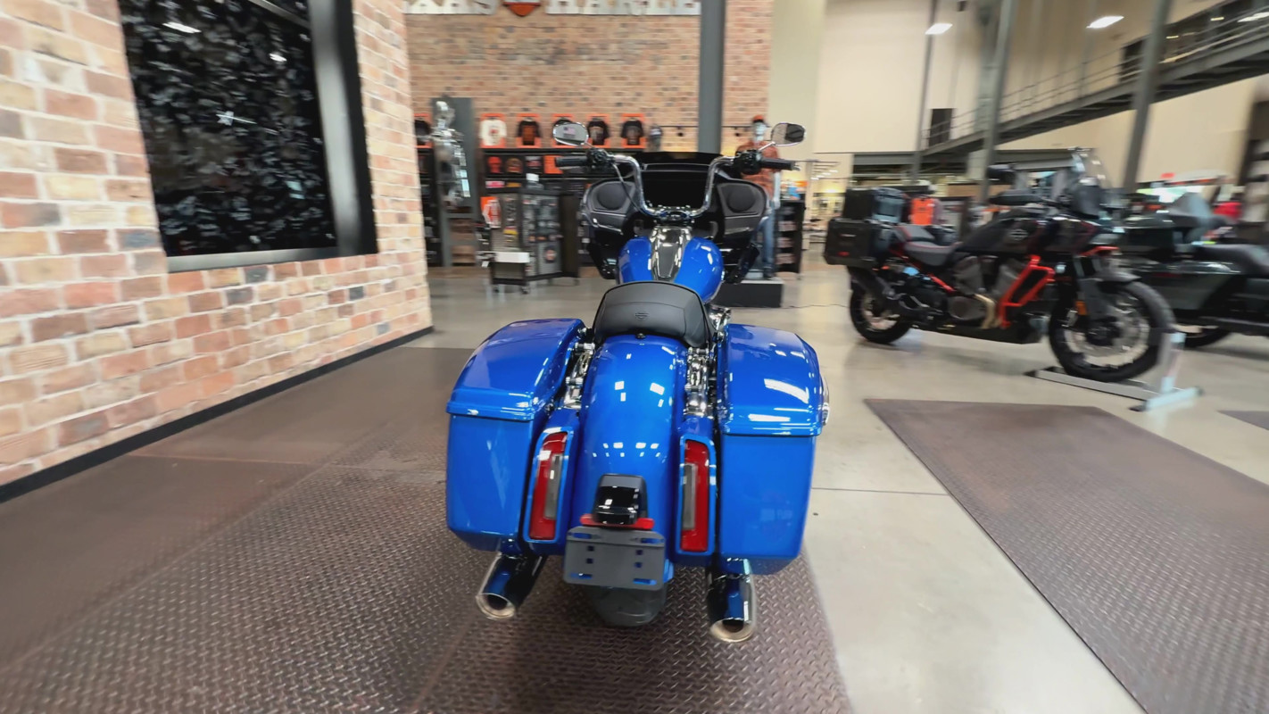 Road Glide®