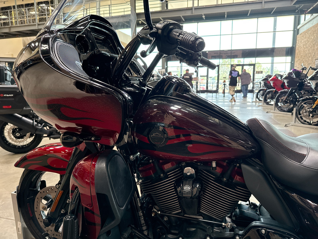 CVO® Road Glide®