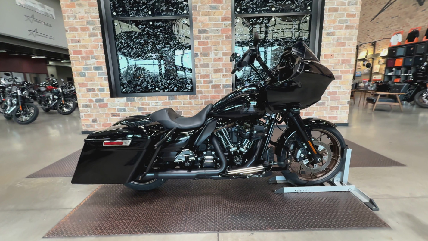 Road Glide® ST