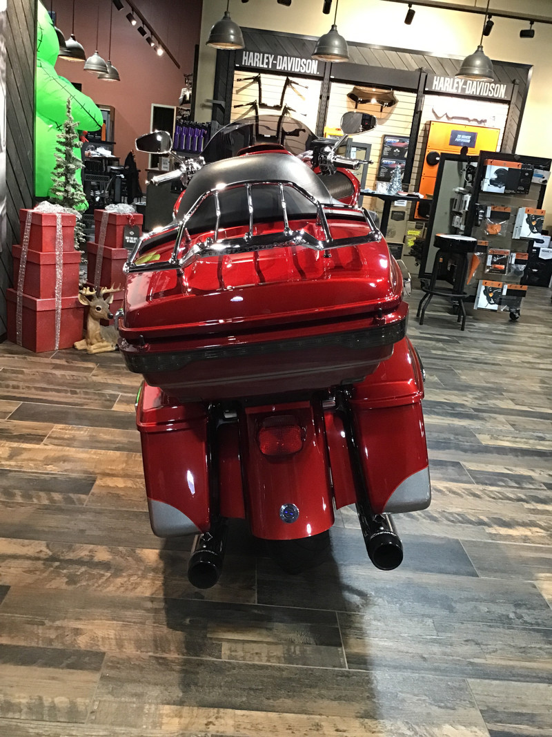 CVO® Road Glide® Ultra