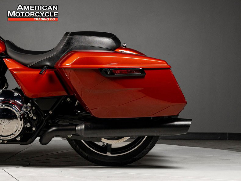 Road Glide®