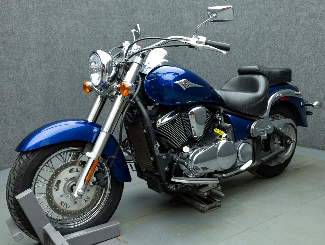 Vulcan 900 Classic 