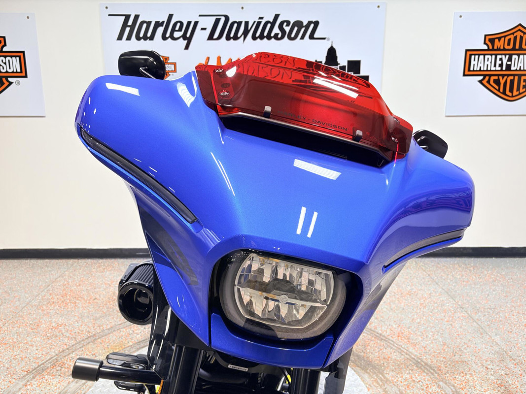 CVO® Street Glide® ST
