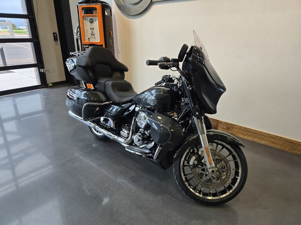 Street Glide® Limited