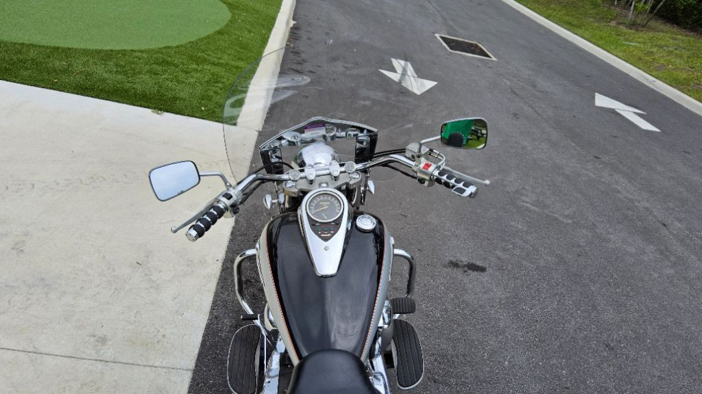 Vulcan 900 Classic