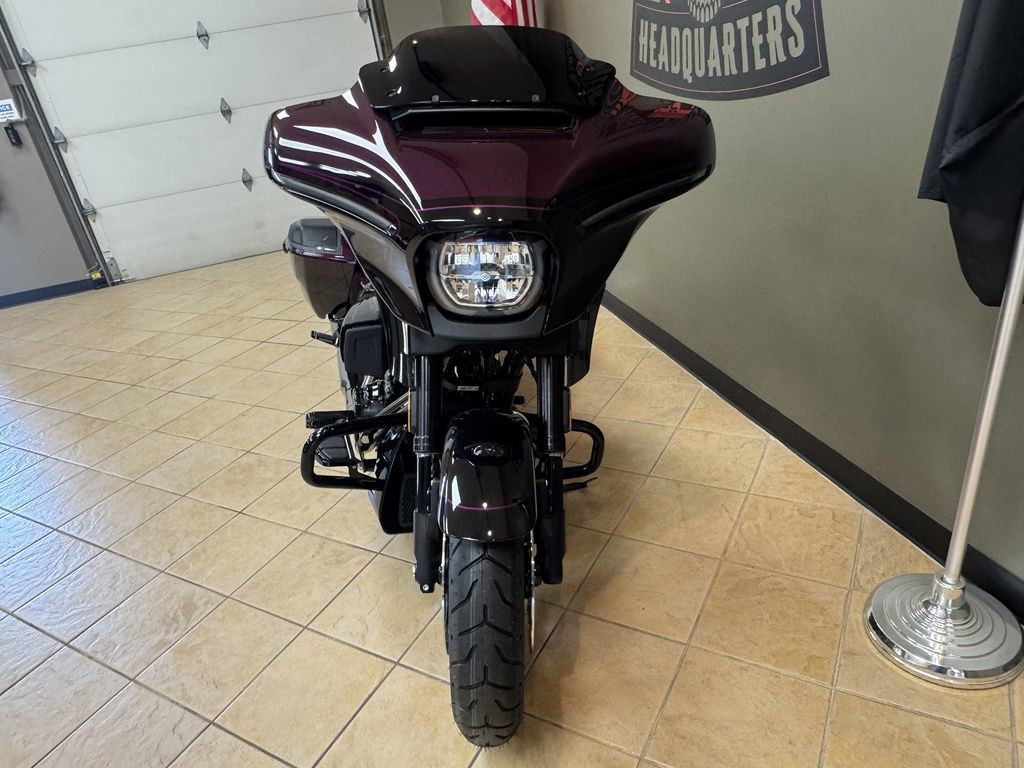 CVO® Street Glide®