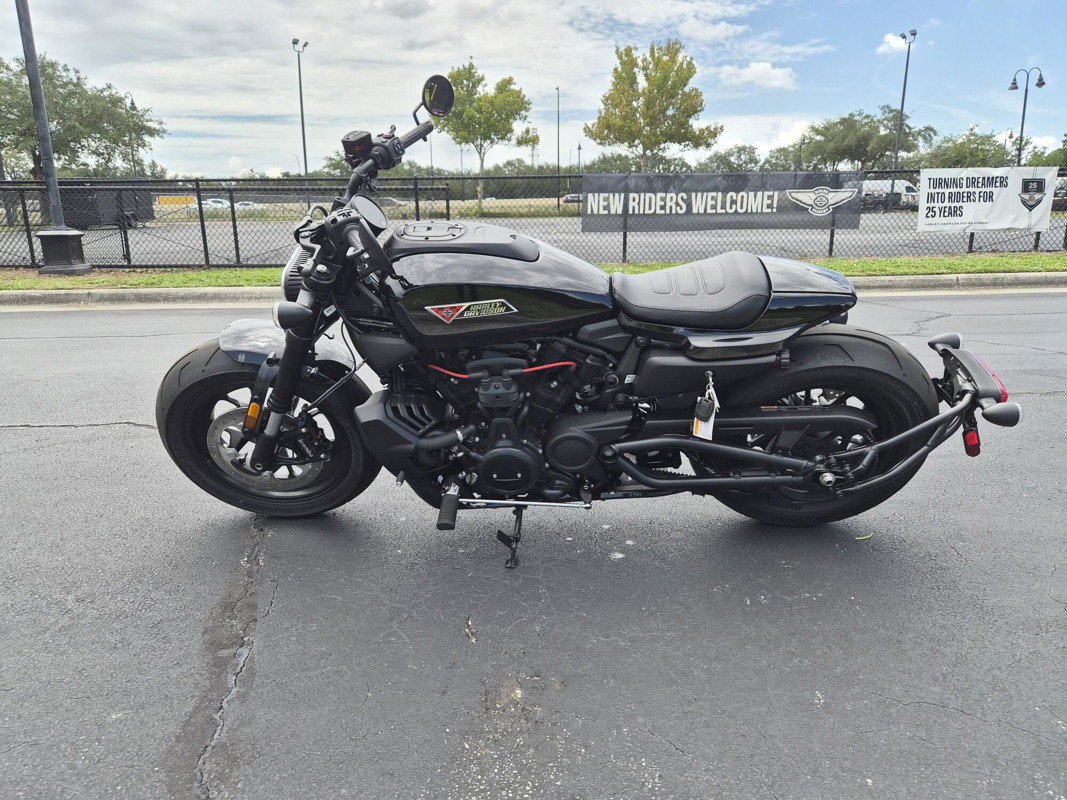 Sportster® S