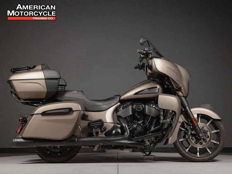 Roadmaster Dark Horse
