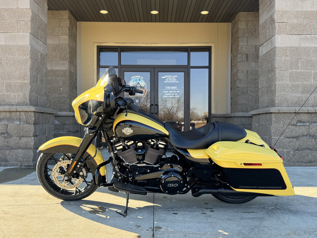 Street Glide® Special