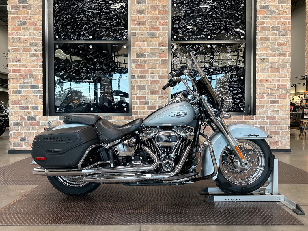 Heritage Classic 114