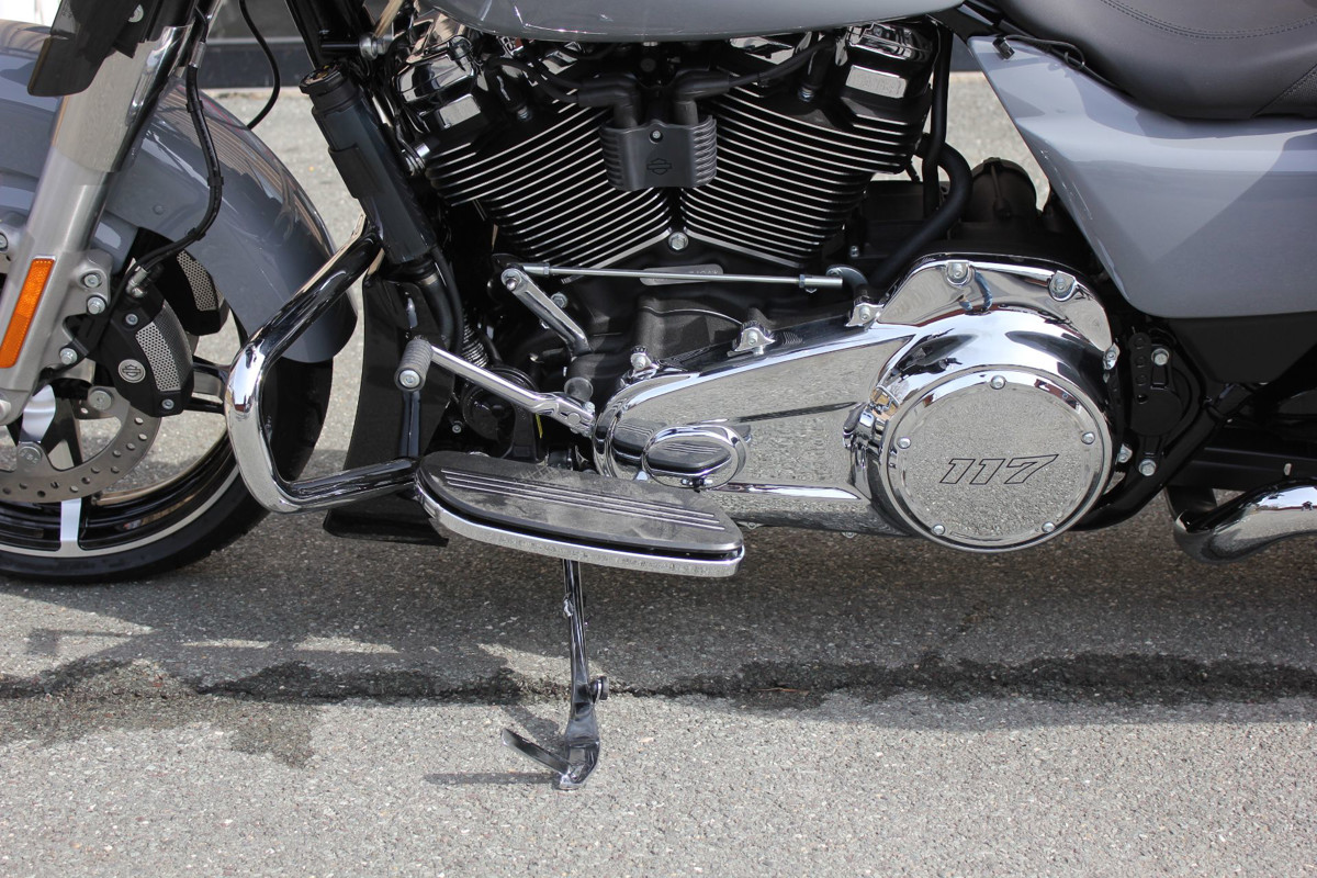 Street Glide®