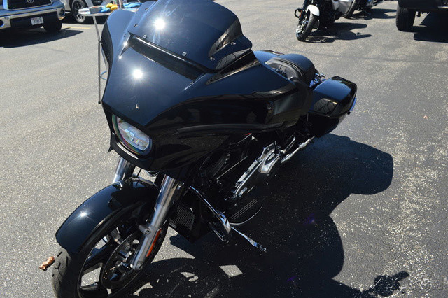 Street Glide®