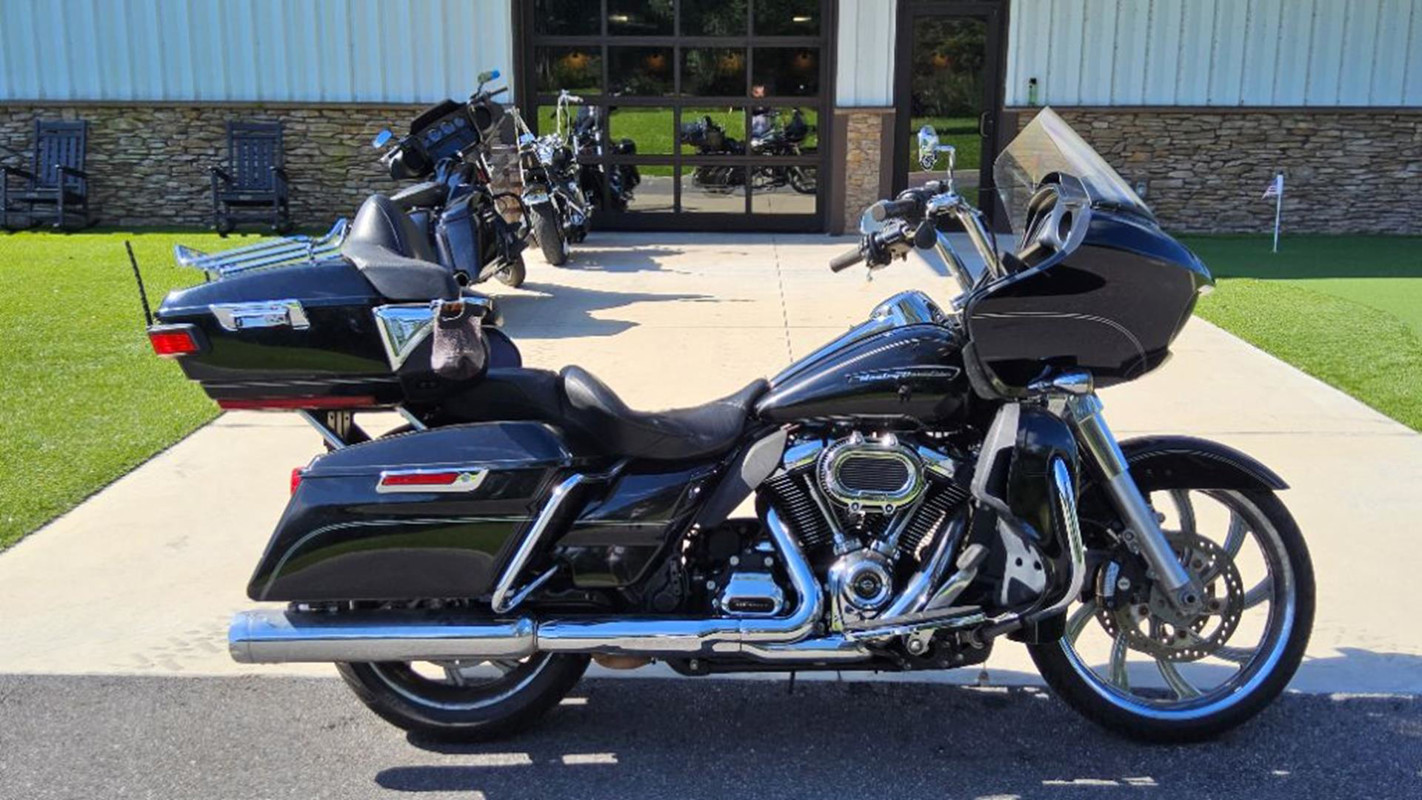 Road Glide® Ultra