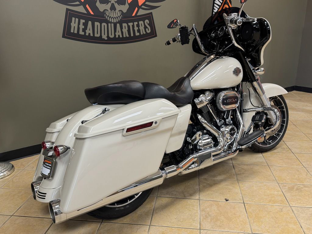 Street Glide® Special