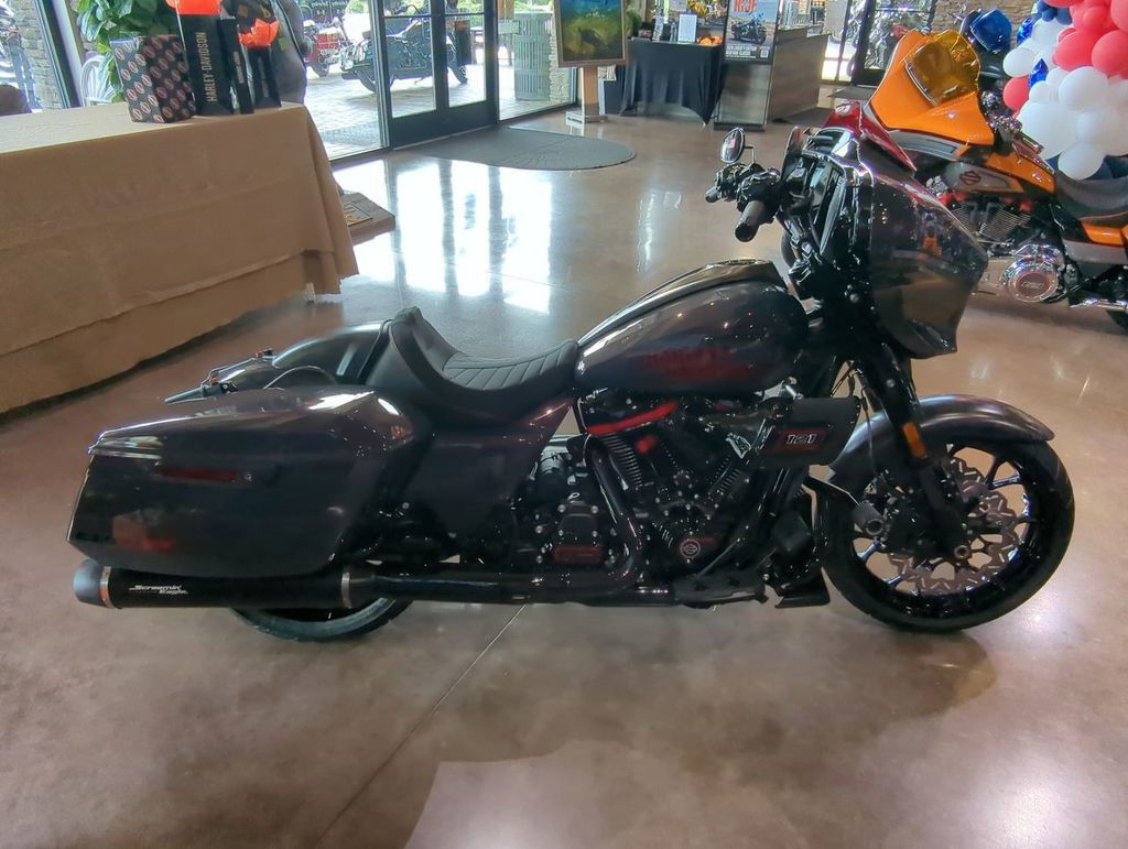 CVO® Street Glide® ST