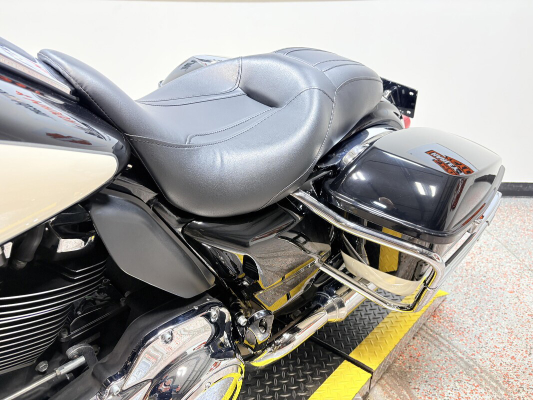 Electra Glide® Police