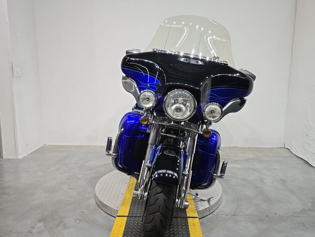 CVO® Ultra Classic Electra Glide®