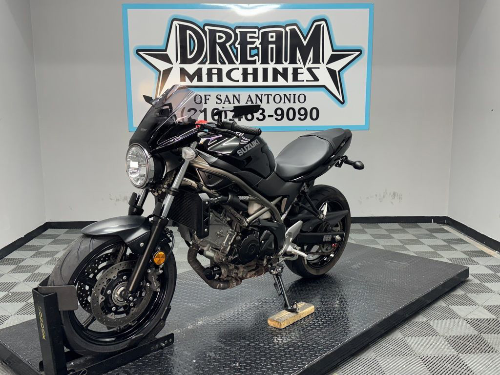 SV650