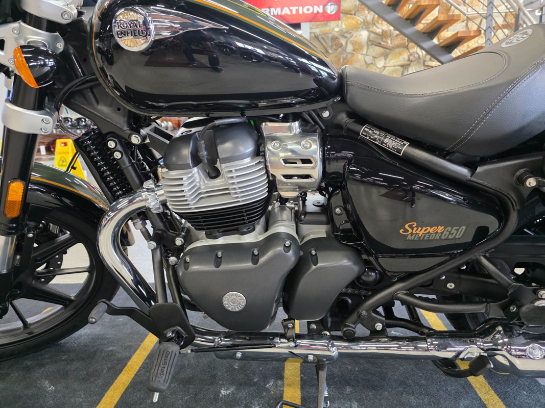 Super Meteor 650