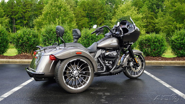 Road Glide® 3