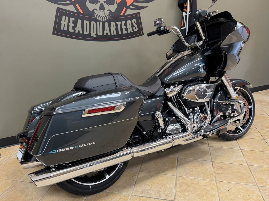 Road Glide®