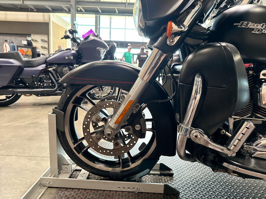 Street Glide® Special