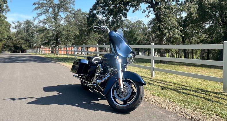Street Glide®