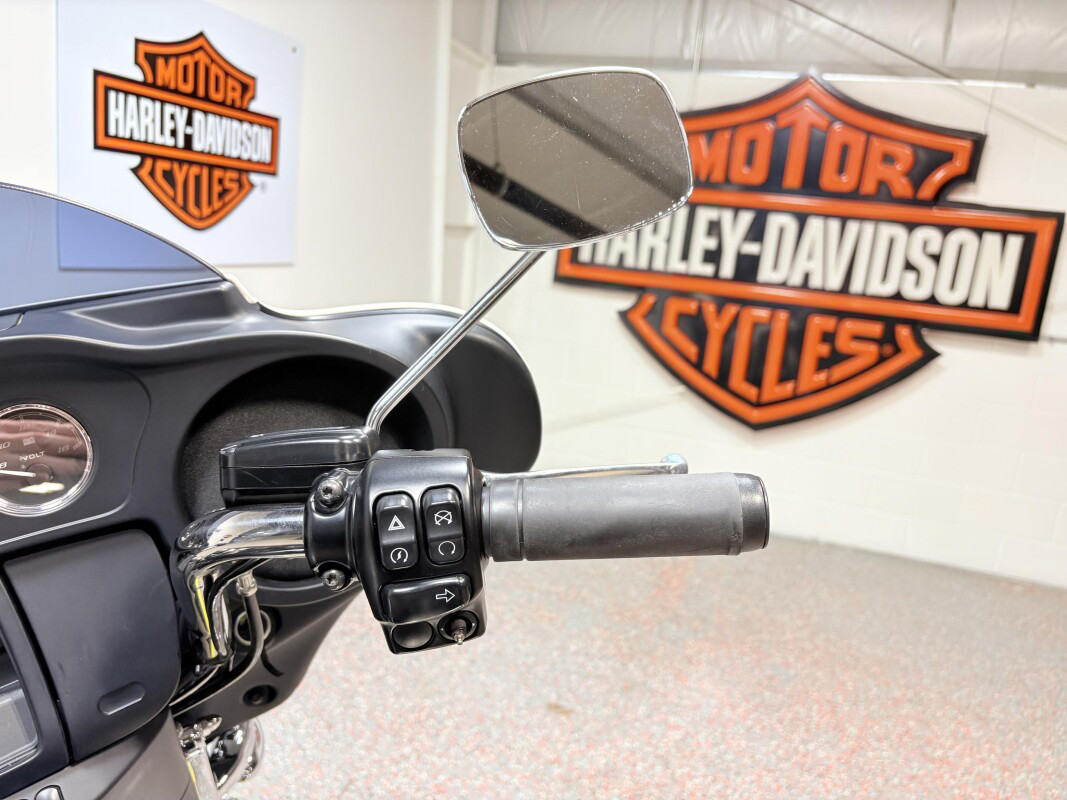 Electra Glide® Police