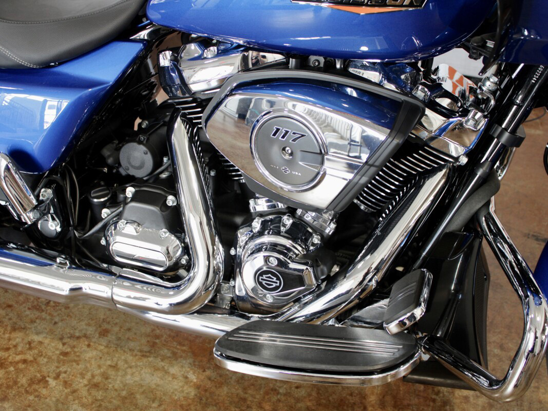 Road Glide®