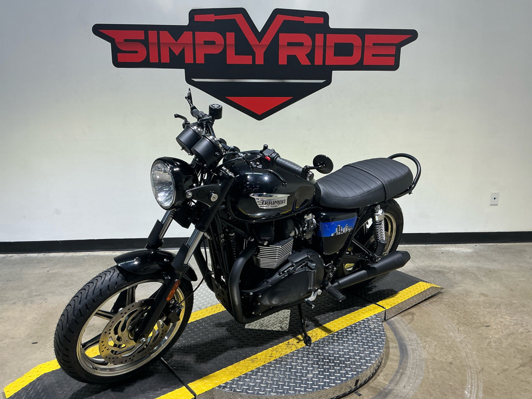 Bonneville T-100