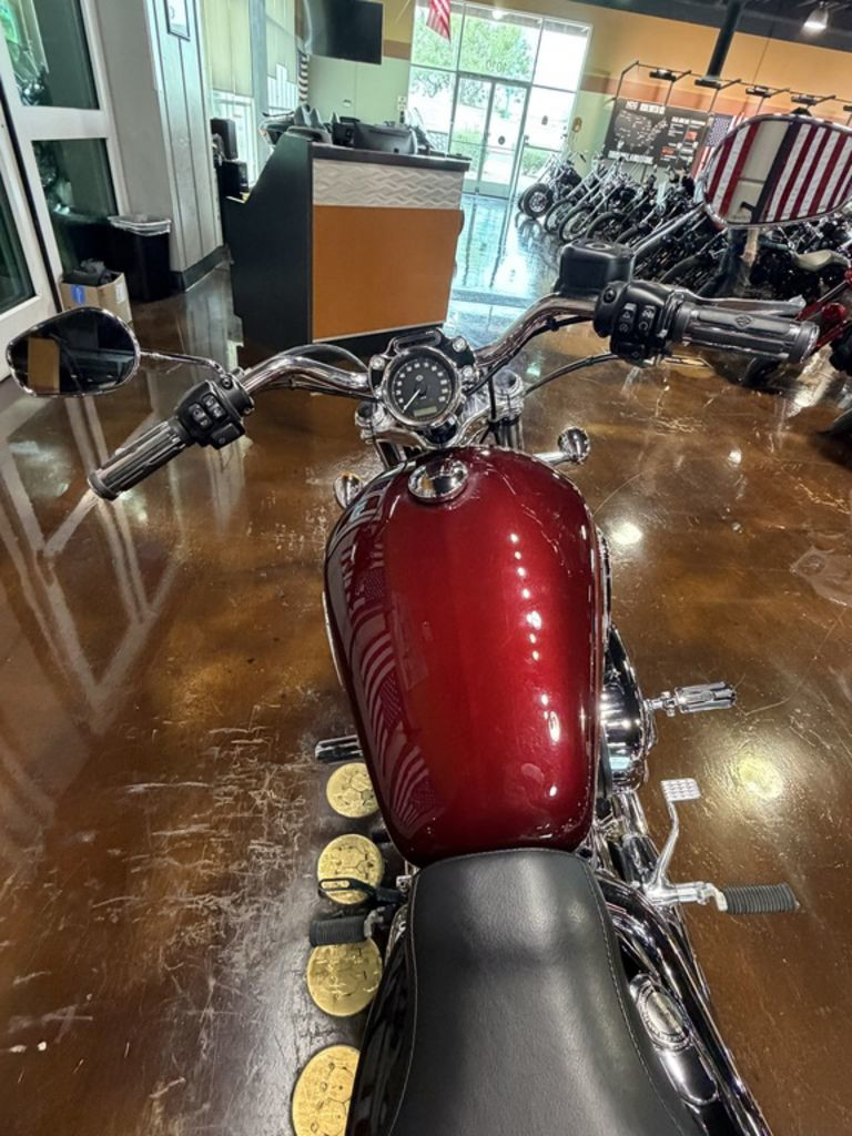 Sportster® 1200 Custom
