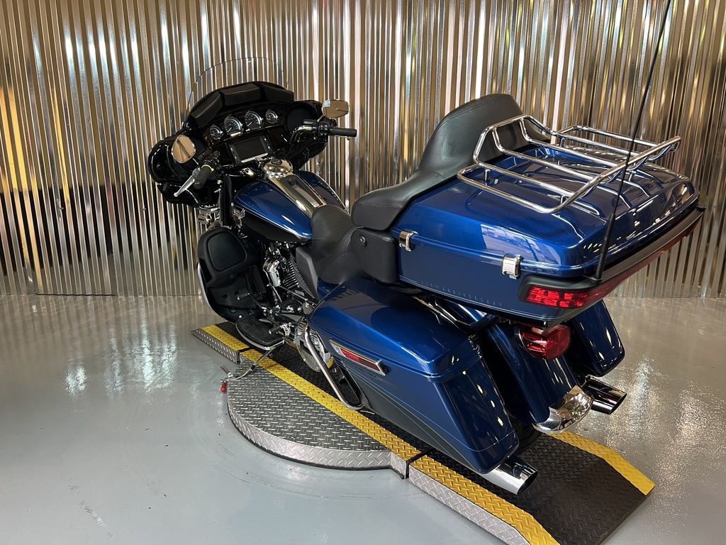 Electra Glide® Ultra® Limited 115th Anniversary