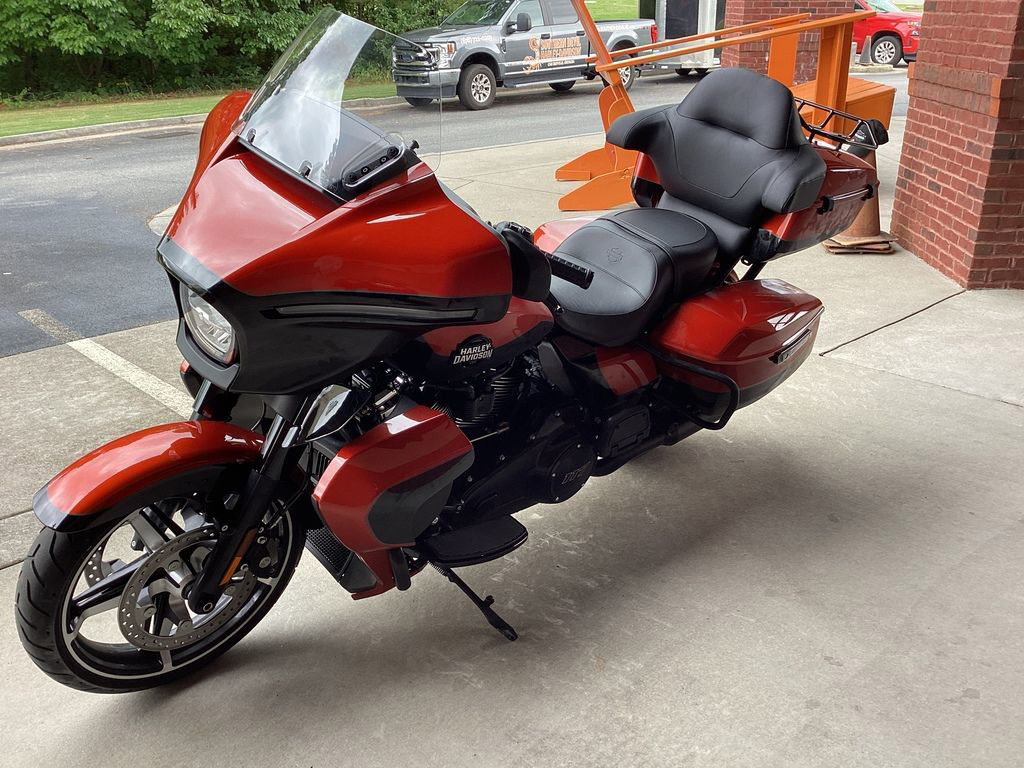 Street Glide® Ultra