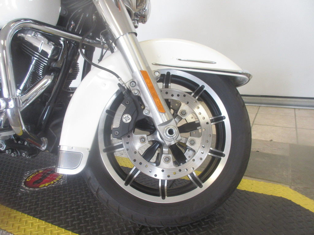 Electra Glide® Police 