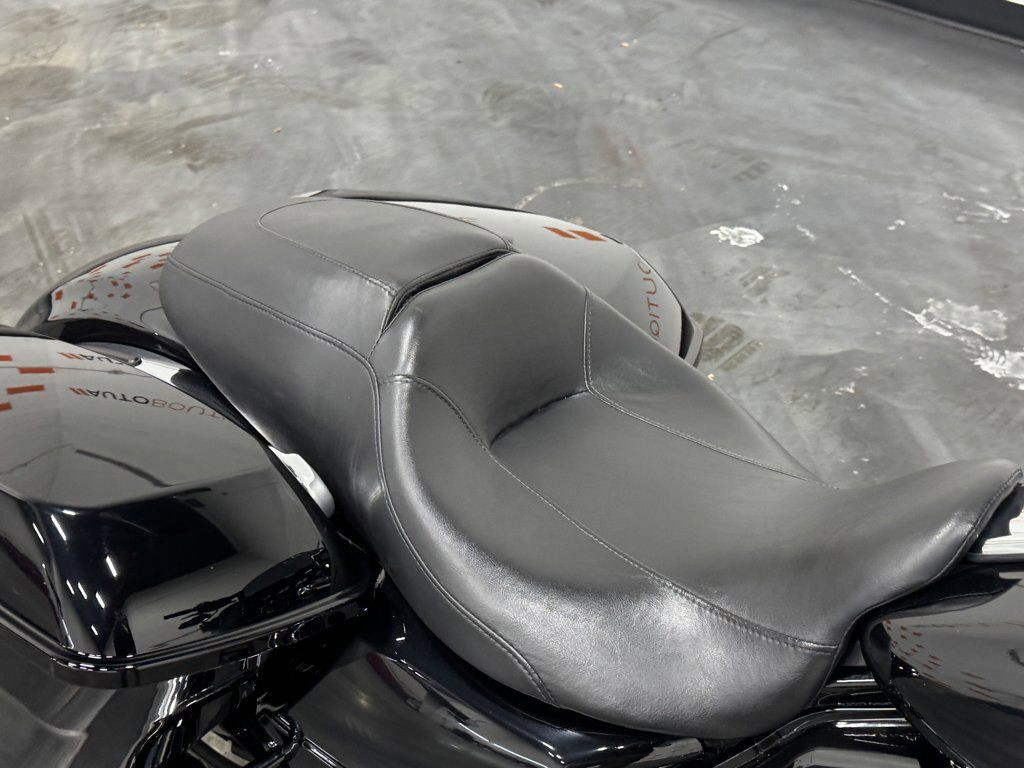 Street Glide® Special