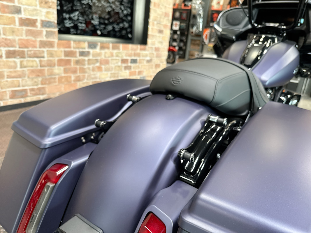 Road Glide®
