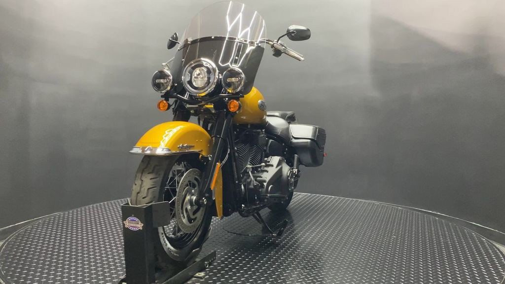 Heritage Classic 114