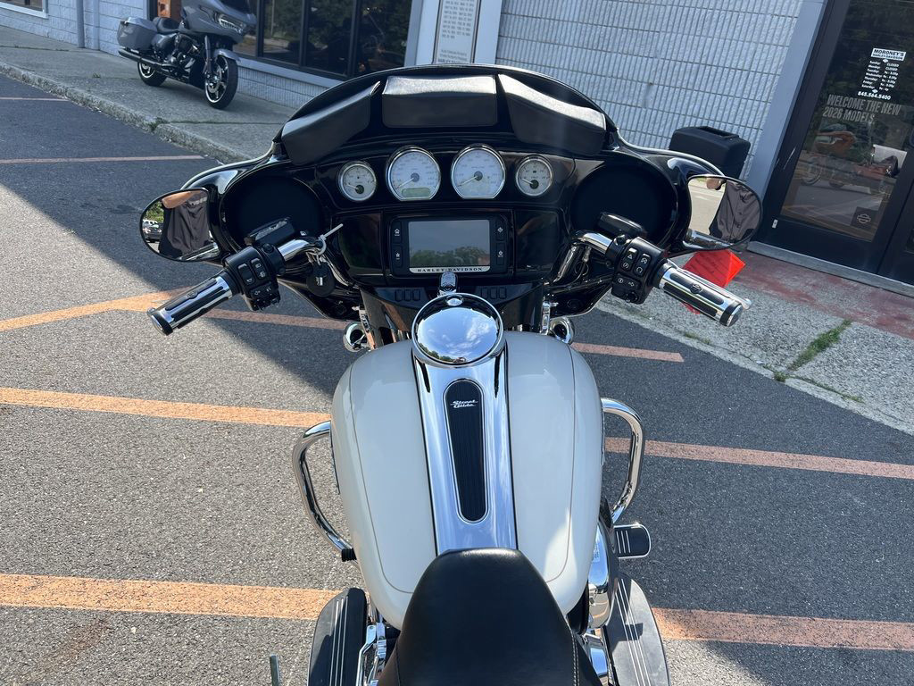 Street Glide® Special