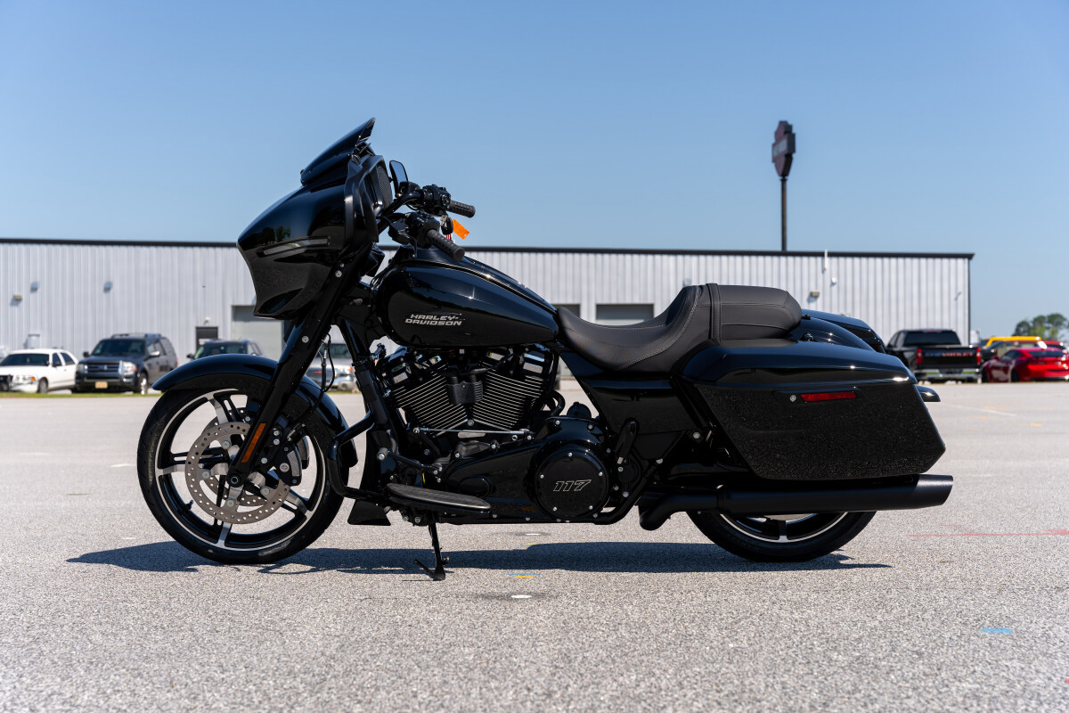 Street Glide®