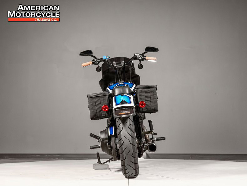 Softail® Street Bob®