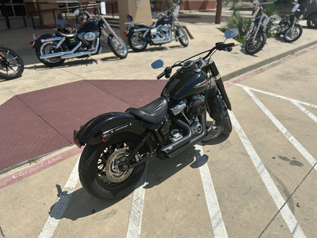 Softail® Slim®
