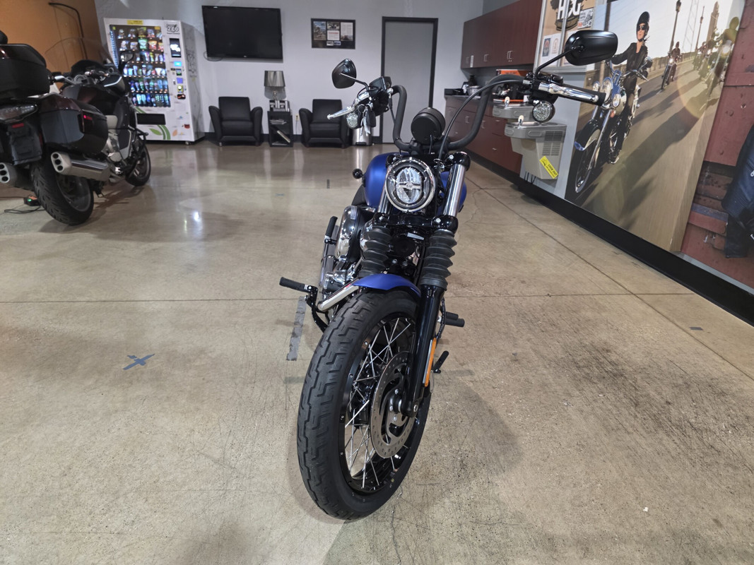 Street Bob®