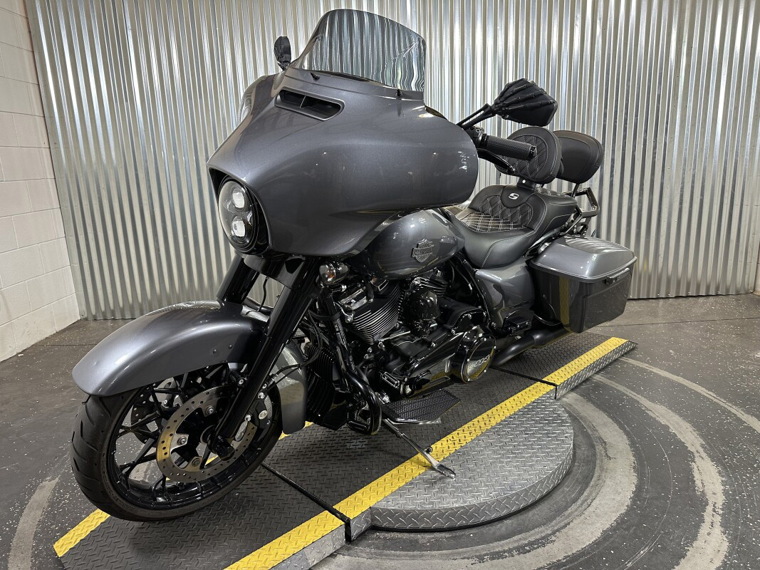 Street Glide® Special
