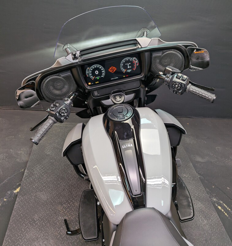 Street Glide® Ultra