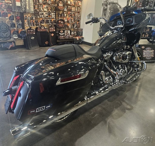 Road Glide®