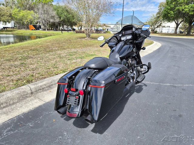 Road Glide® Special