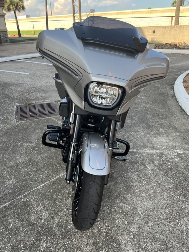 CVO® Street Glide®